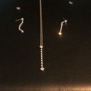 Tiffany’s white gold necklace with earrings